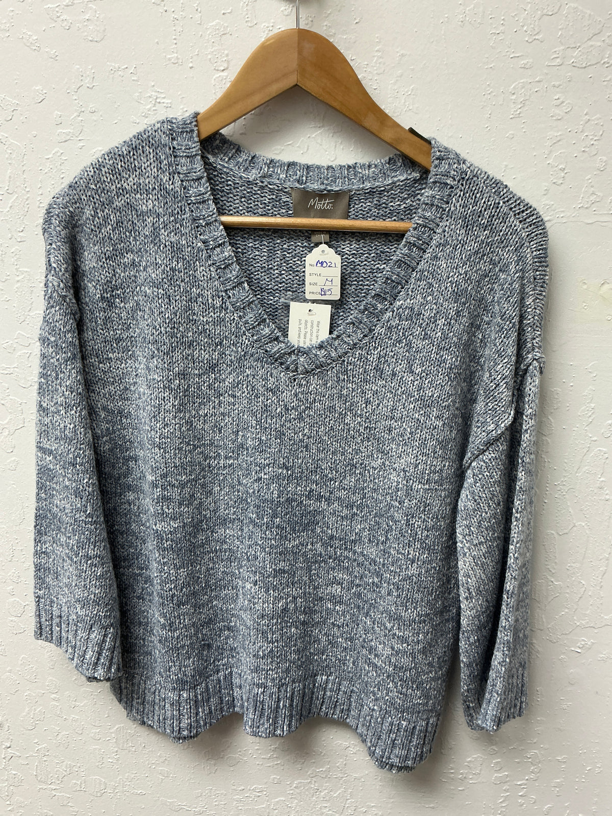 MD21 Motto Sweater